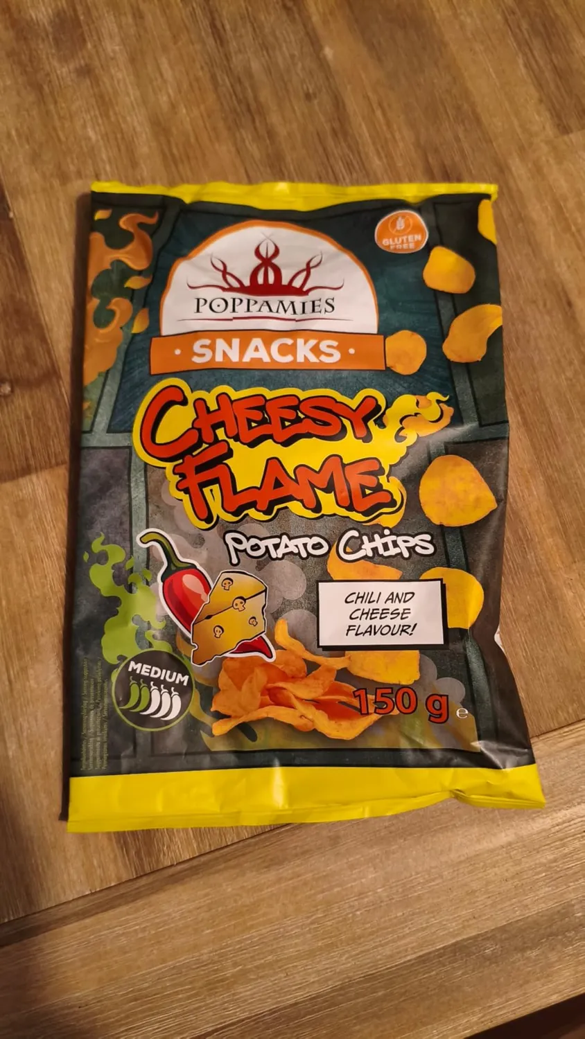 Poppamies Snacks Cheesy Flame patatine 150 g formaggio e chili