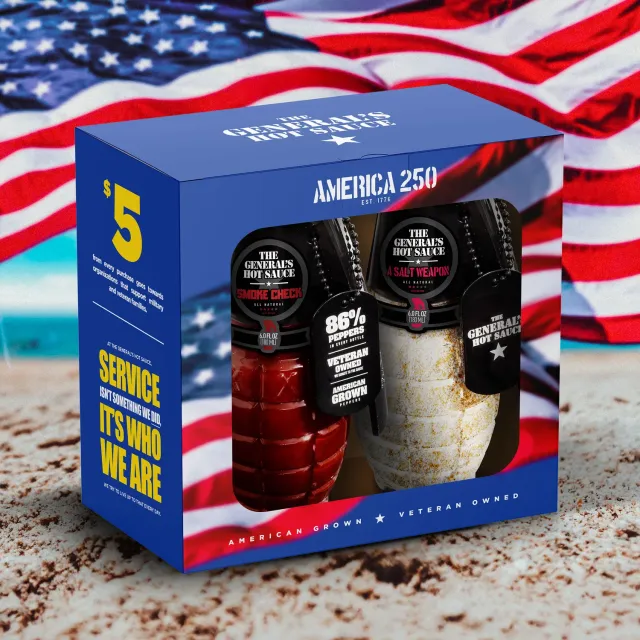 The General's Hot Sauce Red White Blue box salsa e sale 2 pezzi